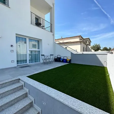 Artemisia Guest house *