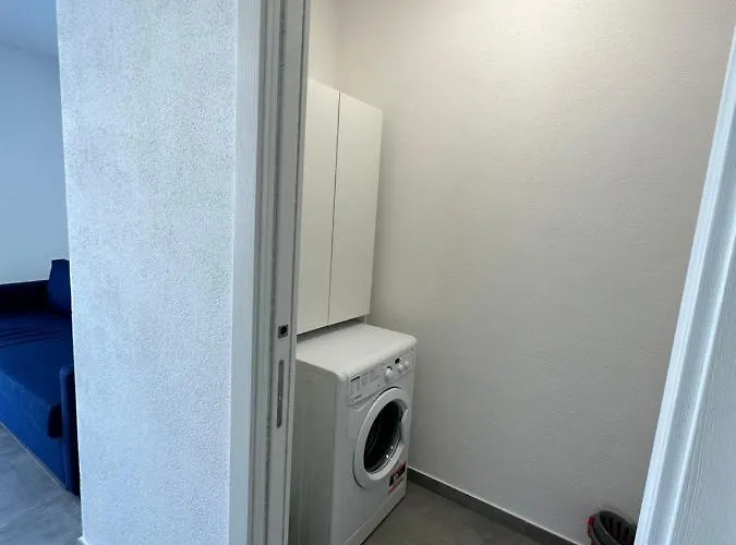 Artemisia Guest house 4*